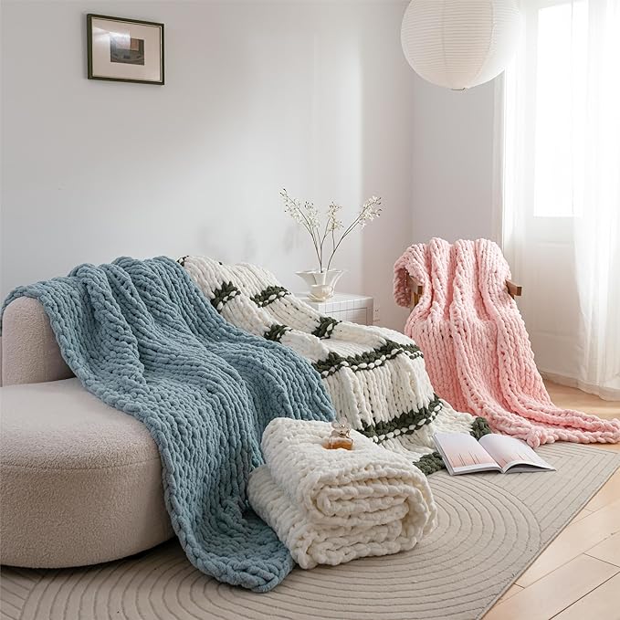 Luxury Chunky Knit Blanket Throw, Handmade Thick Chenille Yarn Throw 50x60, Cable Knit Crochet Blanket, Decorative Cozy and Soft Crochet Throw Blanket for Couch Home Decor
