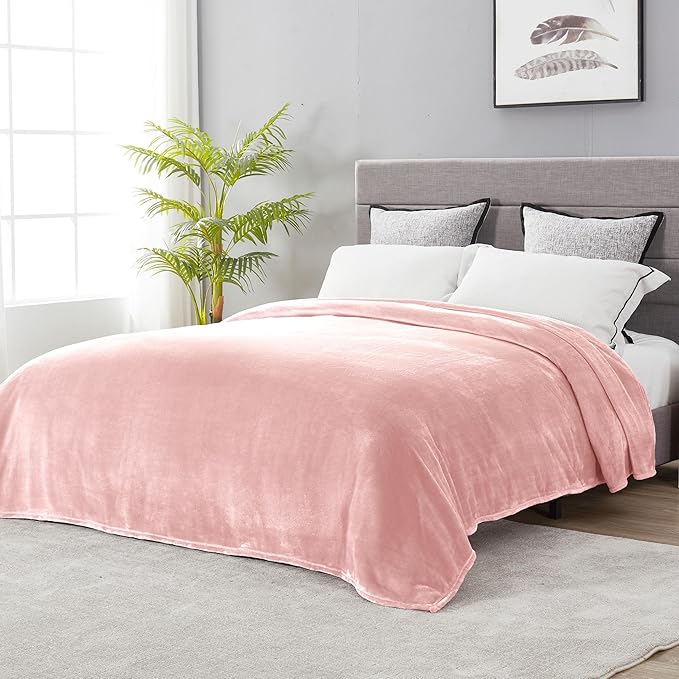 DREAMNINE Extra Large Fleece Blanket Soft Comfy Fluffy Bed Blanket Queen Size 90" x 90",Luxury Decorative Fuzzy Blankets for Women Girl,Big Cozy Shaggy Warm Flannel Blankets for Winter Autumn Pet,Pink