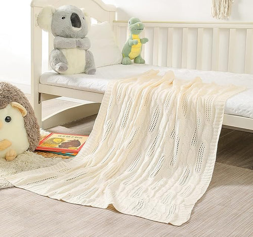Aormenzy Cable Knit Throw Blankets 30 x 40 Inches, Soft Cozy and Lightweight Knitted Blanket, Machine Washable 100 Percent Acrylic Blanket, Decorative Throw Blanket for Couch Sofa Bed, Cream White