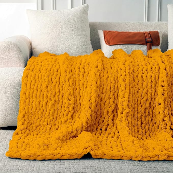 Ultra Soft Chunky Knit Throw Blanket 50x70 Hand Knitted Warm Chenille Throw Blanket, Home Decor Soft Thick Yarn Cable Knit Blanket Breathable Fleece Banket Christmas for Couch Bed Sofa Best GIF