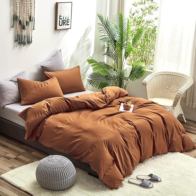 CLOTHKNOW Brown King Size Comforter Set Pumpkin Bedding Sets Soft Caramel Comforter Burnt Orange Comforters with 2 x Pillow Cases