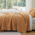 BEDELITE Velvet Quilt Set King Size - Luxury Velvet Comforter Bedding Set 3 Pieces, Lightweight Soft Cozy Shiny Rusty Burnt Orange Oversized Bedspread Coverlet for All Seasons with 2 Pillow Shams