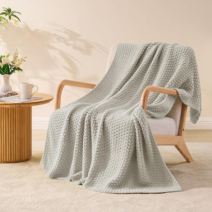 BEDELITE Chunky Cable Knit Throw Blanket for Couch,Super Soft Cozy Woven Blanket for Room Decor,50"x60", Light Grey
