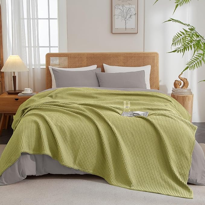 PHF Ultra Soft Waffle Weave Blanket Queen Size 90"x 90"- Washed Lightweight Breathable Cozy Woven Blanket for Bed - Aesthetic Decor for Couch Bedding Sofa Home Car - Olive Green