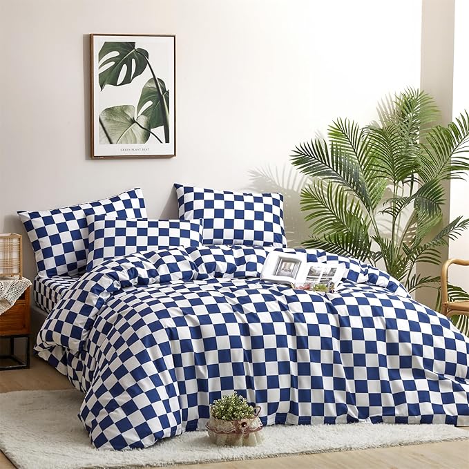 CLOTHKNOW Blue White Plaid Full Size Comforter Set Grid Bedding Comforter Sets Soft Blue Comforter with 2 x Pillow Cases