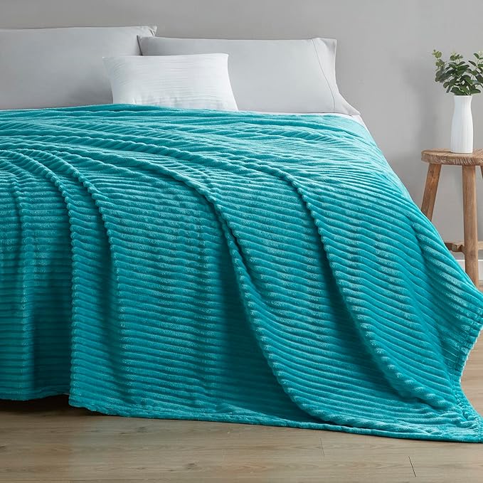 Nestl Blanket Twin Size for Bed - Cozy Warm Fuzzy Blankets for Women, Plush Small Fleece Throws for Girls - Teal Blue, 66 x 90 Inches