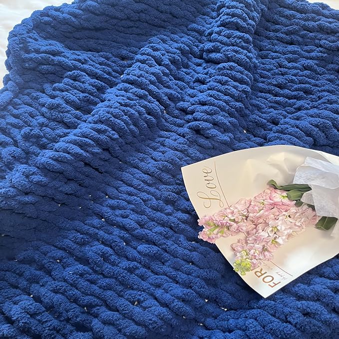 Chunky Knit Blanket Throw 40"x60", Chenille Throw Blankets, Handmade Warm & Cozy Blanket Couch Bed Home Decor, Soft Breathable Fleece Banket, Christmas for Couch Bed Sofa Best Gift (Navy Blue)
