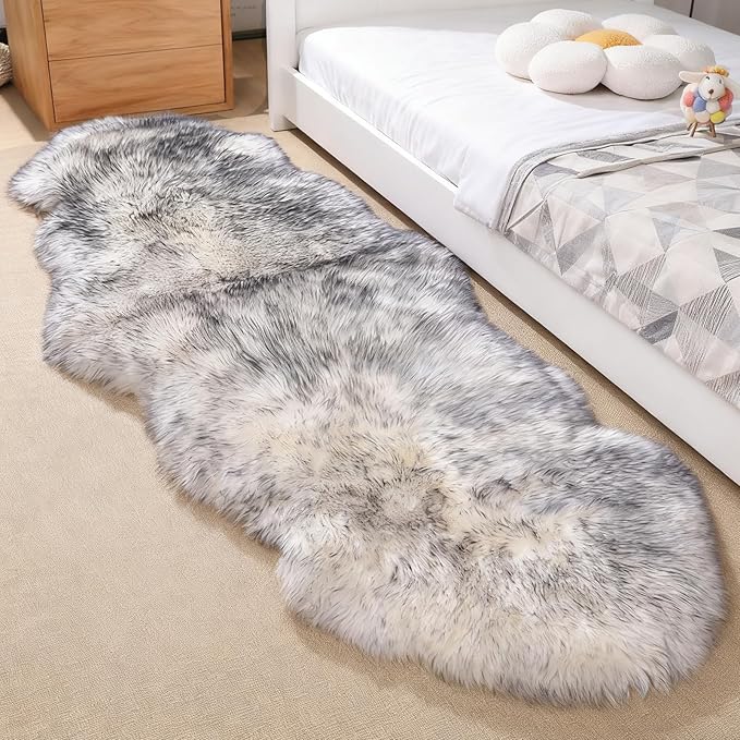 Genuine Sheepskin Rug with Little Patches-Real Wool Throw Carpet Pad for Bedroom Floor Living Room Sofa Fur(Wolf Tipped, 2FT×6FT Patchwork)