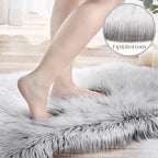 Ashler faux fur rug, Fluffy Shaggy Area Rug Ultra Soft 3 x 3 Feet Round Fur Rug, Frosted Bottom Black Fuzzy Rug Machine Washable Shag Rug, Nursery Decor Throw Rugs for Bedroom, kids room, Living Room