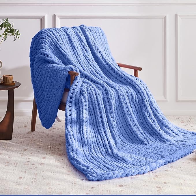 Negwoo Chunky Knit Throw Blanket, 30''*40'' Knitted Throw Chenille Yarn for Bed Couch, Handmade Light Blue Crochet Big Thick Blanket, Machine Washable Cute Comfy Blanket for Home Decor