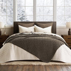 EVERGRACEHOME Modern Checkered Chenille Throw Blanket, Soft Cozy Plaid Knitted Blanket for Sofa & Couch, Decorative Knit Throw for Bed and Living Room, Mocha Brown, 60" x 80"