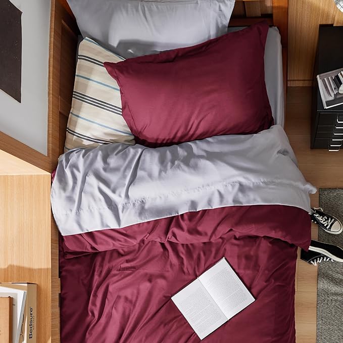 Bedsure Duvet Cover Twin/Twin XL Size - Soft Double Brushed Bedding Set for Kids & Adults, Zipper Closure, 2 Pieces, Includes 1 Duvet Cover (68"x90") & 1 Pillow Sham, NO Comforter, Burgundy Red