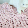 Maetoow Chenille Chunky Knit Blanket Throw （82×86 Inch）, Handmade Warm & Cozy Blanket Couch, Bed, Home Decor, Soft Breathable Fleece Banket, Christmas Thick and Giant Yarn Throws, Light Pink