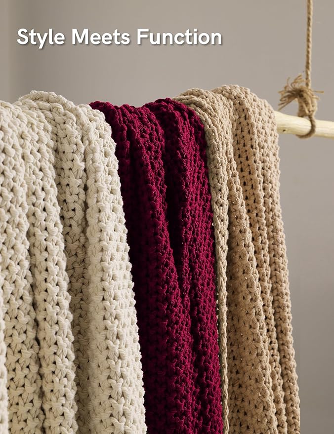 YnM Chunky Cotton Knit Throw Blanket, Cable Knit Throws for Bed Couch Sofa, Comfy & Relaxing, Decorative Piece for Farmhouse Modern Boho Rustic Scandinavian Chic Vibe, Red 80x87 Inches