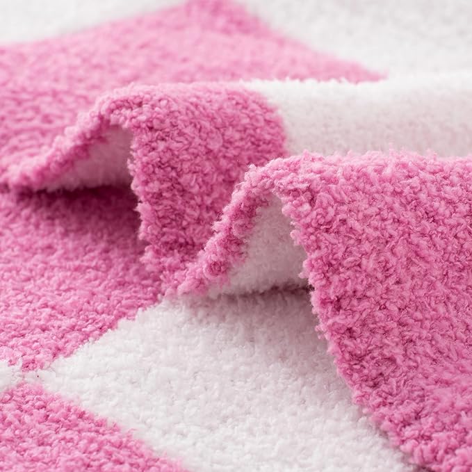 Carriediosa Checkered Throw Blanket 90" X 90" Queen, 400GSM Ultra Soft Microfiber Fuzzy Fluffy Reversible Cute Preppy Knitted Blankets Cozy Plush Fall Throws for Couch, Bed, Sofa, Hot Pink