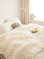 Chunky Knit Blanket Soft Chenille Yarn Knitted Throw Blanket 40"X40" Handmade Cable Warm Thick Giant Blanket for Couch Bed Trips (40"X40", Cream White)
