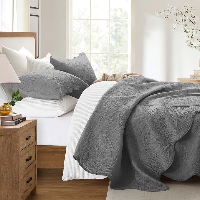 IR Imperial Rooms 10 Pack Queen Quilt Bedding Set (90" x 96") - Bulk Wholesale for Hotels, Guest Bedroom & Airbnbs - Lightweight Microfiber Reversible Floral Embossed Quilts Bedspreads (Grey)