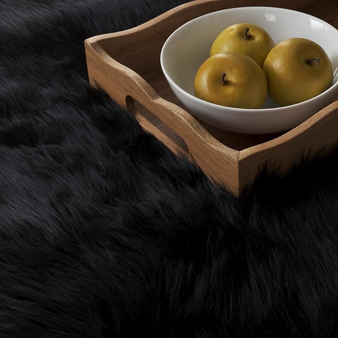 SAFAVIEH Faux Sheep Skin Collection 3' x 5' Black FSS115B Silken Glam 2.35-inch Thick Area Rug