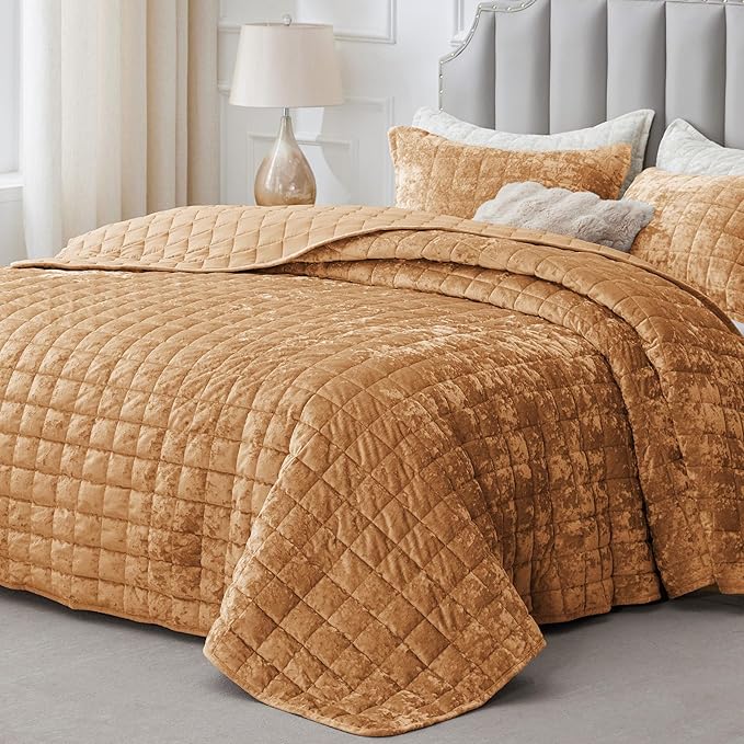 BEDELITE Velvet Quilt Set King Size - Luxury Velvet Comforter Bedding Set 3 Pieces, Lightweight Soft Cozy Shiny Rusty Burnt Orange Oversized Bedspread Coverlet for All Seasons with 2 Pillow Shams