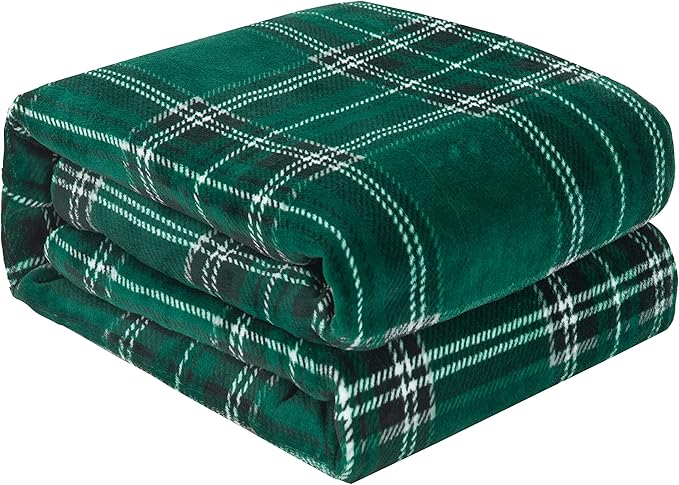 Elegant Comfort Luxury Velvety Feel Blanket, All-Season Lightweight Blanket, Ultra Plush, Soft, Cozy-Fuzzy Flannel Fleece for Couch, Sofa, Bed, Travel, Plaid Design, King/California King, Green