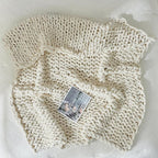 YAAPSU Chunky Knit Throw Blanket for Couch, 51"x63",100% Hand Knitted Thick Cable Knit with Cozy Jumbo Chenille Yarn, Soft Large Rope Knot Crochet Blankets for Sofa Bed Living Room Décor,Vintage White