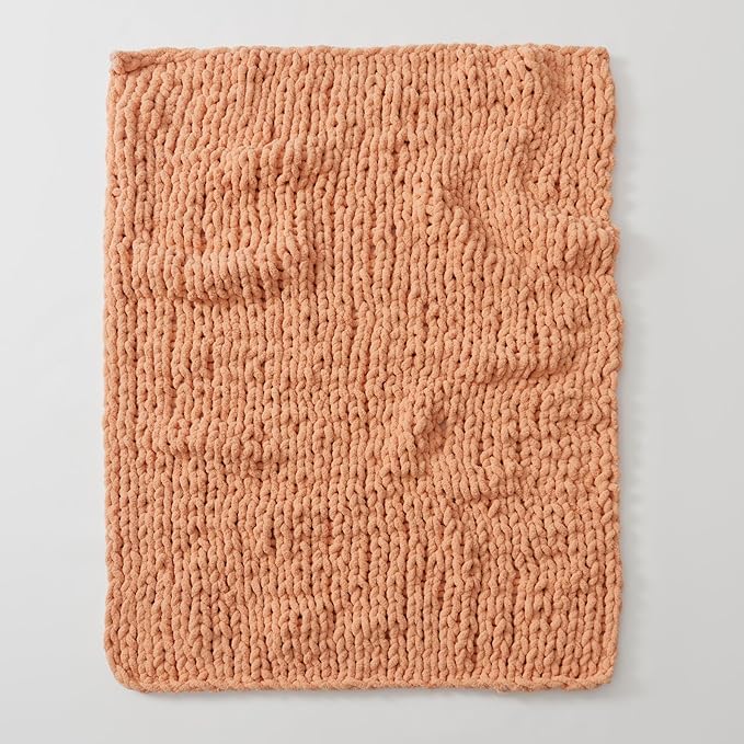 WESHIONGOO Chunky Knit Blanket Throw Knitted Throw Blankets for Couch Bed Fluffy Soft Blanket with Jumbo Chenille Yarn Thick 100% Handmade(Peach Fuzz, 51"×63")