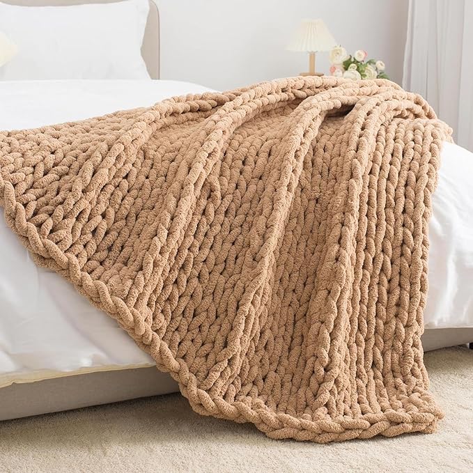 Wttfc Chunky Knit Throw Blanket, Handmade Soft Chenille Yarn Throw Blanket, Thick Cable Knitted Blankets, Large Rope Knot Crochet Blankets for Couch Sofa Bed Home Decor,Pink,150x150cm