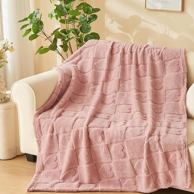 NEWCOSPLAY Super Soft King Blanket Pink Love Premium Silky Flannel Fleece 3D Heart Checkered Lightweight Bed Blanket All Season Use (Pink Love, King(90"x110"))