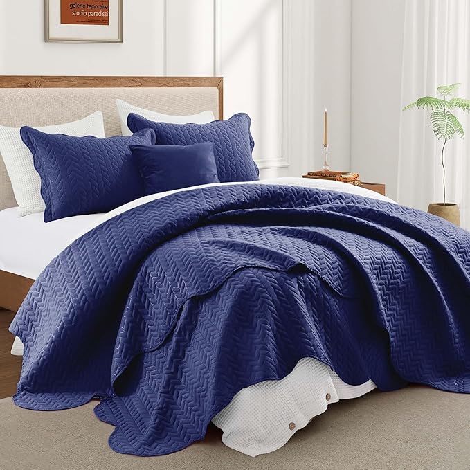IR Imperial Rooms Queen Quilt Bedding Set (90" x 96") - Bulk Pack of 10 Wholesale for Hotels, Guest Bedroom & Airbnbs - Lightweight Microfiber Reversible Embossed Quilts Bedspreads (Navy)