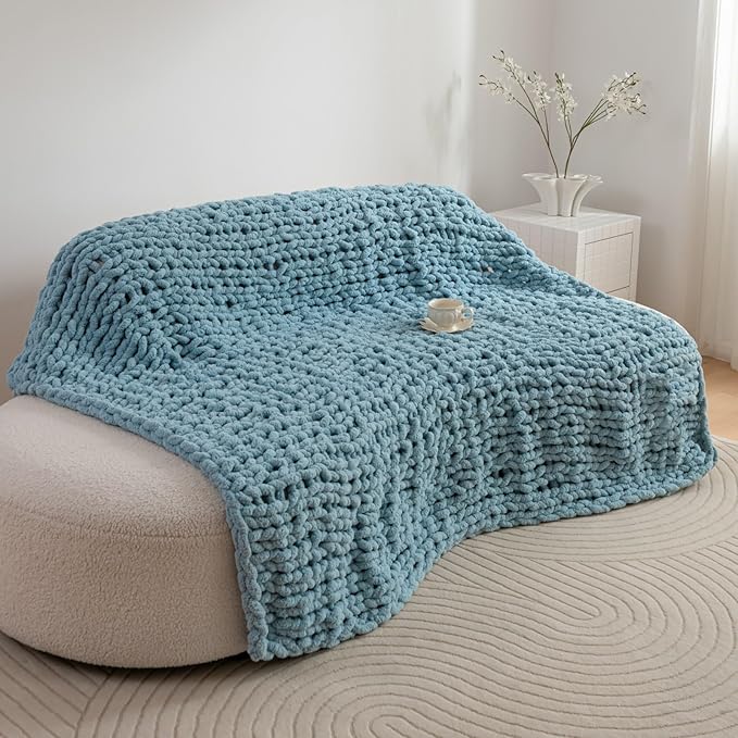 Luxury Chunky Knit Blanket Throw, Handmade Thick Chenille Yarn Throw 50x60, Cable Knit Crochet Blanket, Decorative Cozy and Soft Crochet Throw Blanket for Couch Home Decor