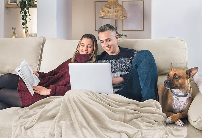 Utopia Bedding Fleece Blanket Queen Size Linen (90x90 Inches) Ultra Soft Warm Lightweight Microfiber Breathable Anti-Static Cozy Winter Bed Blanket, All-Season Home Decor Gift for Men & Women