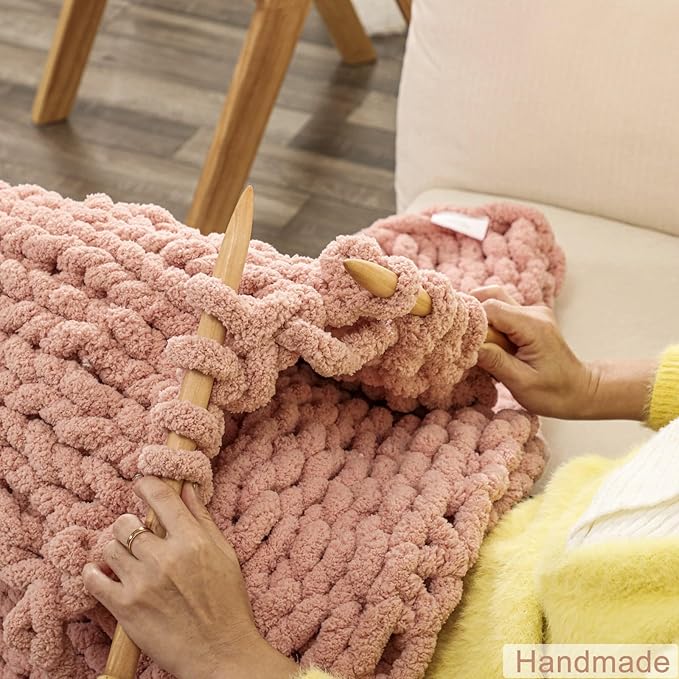 WESHIONGOO Chunky Knit Blanket Throw 51"×63" Knitted Throw Blankets for Couch Bed Fluffy Soft Blanket with Jumbo Chenille Yarn Thick 100% Handmade (Pink)