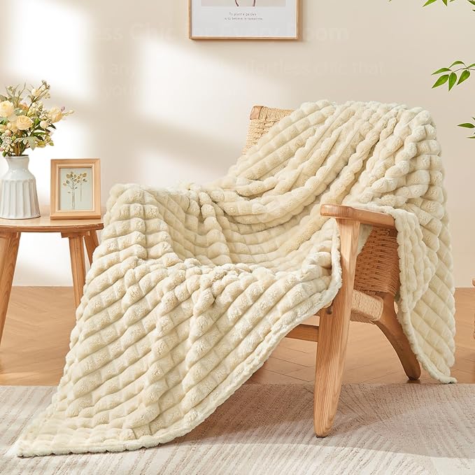 BEDELITE Beige Throw Blanket Twin Size for Bed- Super Soft and Warm 3D Checkered Fluffy Fuzzy Fleece Blanket, Luxurious Plush Cozy Blanket for Room Decor Fall and Winter, 60x80 inches