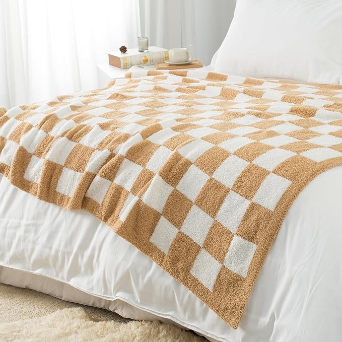 Carriediosa Checkered Throw Blanket 50" X 60", 400GSM Ultra Soft Microfiber Fuzzy Fluffy Reversible Cute Preppy Knitted Blankets Cozy Plush Fall Throws for Couch, Bed, Sofa, Tan Brown