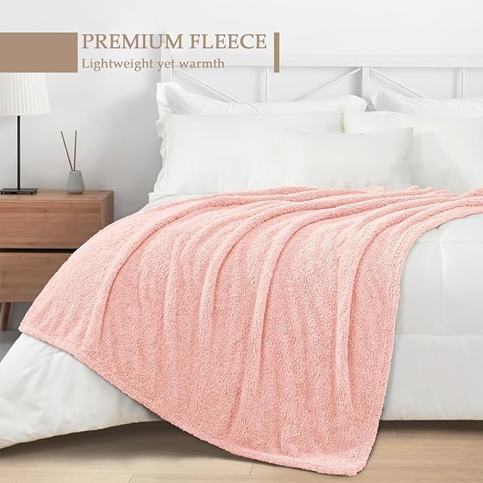 Exclusivo Mezcla Fleece Light Pink Throw Blanket for Couch Sofa, Ultra Soft, Lightweight and Fluffy Blankets for Women, All Season, 50x60 Inches