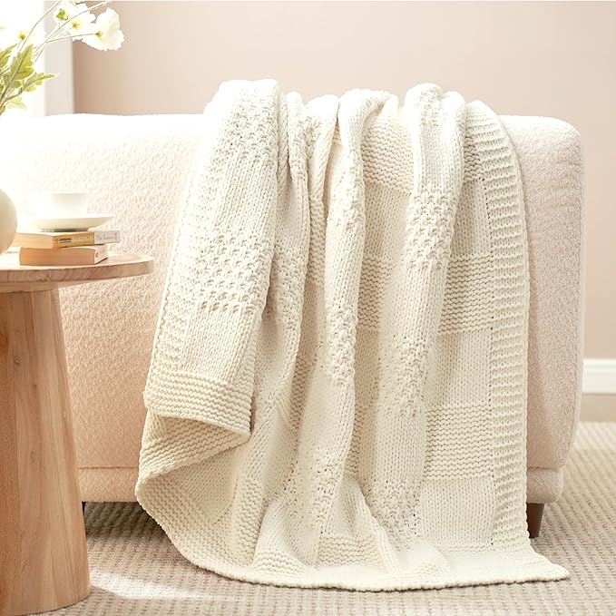 Amélie Home Knit Throw Blanket, Soft Chenille Cozy Breathable Checkered Chunky Decorative Blanket for Couch, Bed & Sofa, French-Inspired Lightweight Warm Gift for Women, Ivory, 60"x80"