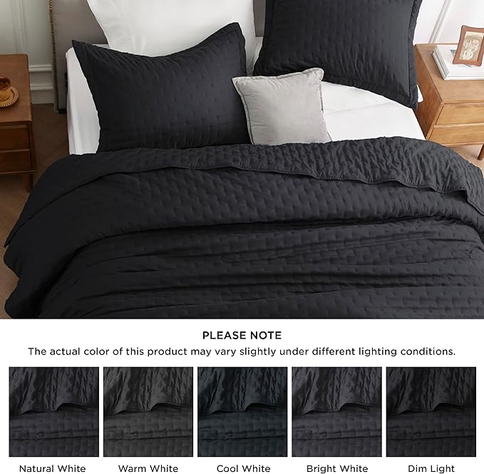 Bedsure Twin Quilt - Ultra Soft Twin XL Quilt Bedding for Dorm Decor, Lightweight All-Season Comforter, Black Bedspread Coverlet with Clover Pattern, 68 x 86 Inches | Stitch-Free Quilting, Ultra Soft, Lightweight, Machine Washable, Pet-Friendly