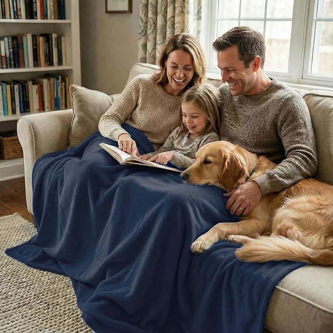 Fleece Blanket Full/Queen - 80x90 Inch Lightweight & Buttery-Soft Throw for Bed, Sofa, Camping | 300GSM Cloud-Touch Microfiber | Cozy Essentials for Travel & Movie Nights, (Navy)
