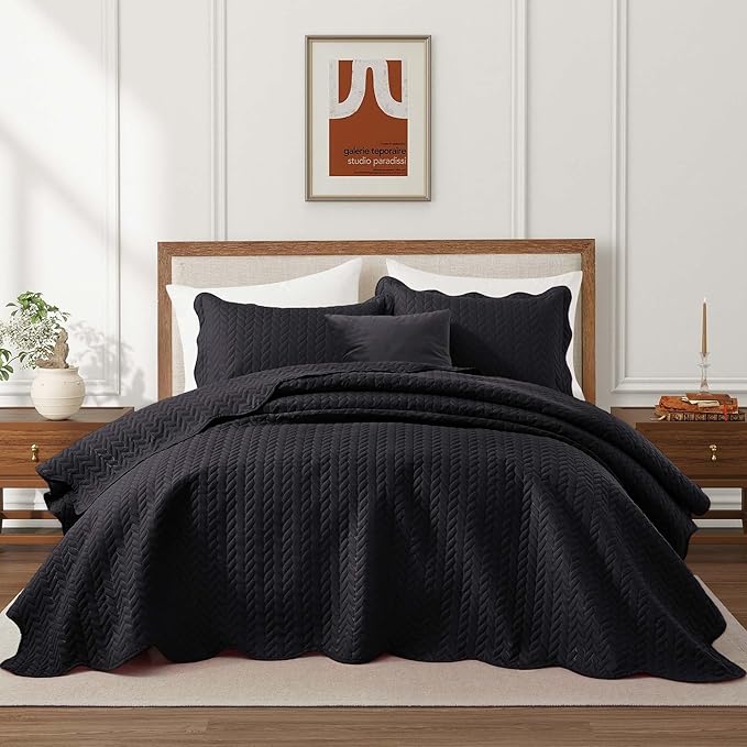 IR Imperial Rooms 8 Pack Quilt King Size Bedding (106" x 96") - Bulk Wholesale for Hotels, Guest Bedroom & Airbnbs - Lightweight Microfiber Reversible Embossed Quilts Bedspread (Black)