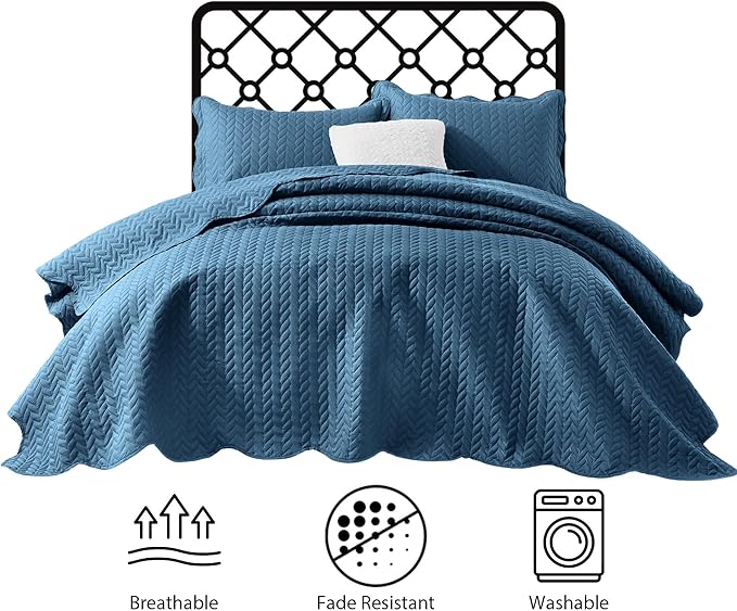 IR Imperial Rooms Queen Quilt Bedding Set Size (90" x 96") + 2 Pillow Shams (20" x 26"+ 2") - 3 Pcs All Season Lightweight Reversible Microfiber Coverlet Embossed Quilt Bedspread (Light Blue)