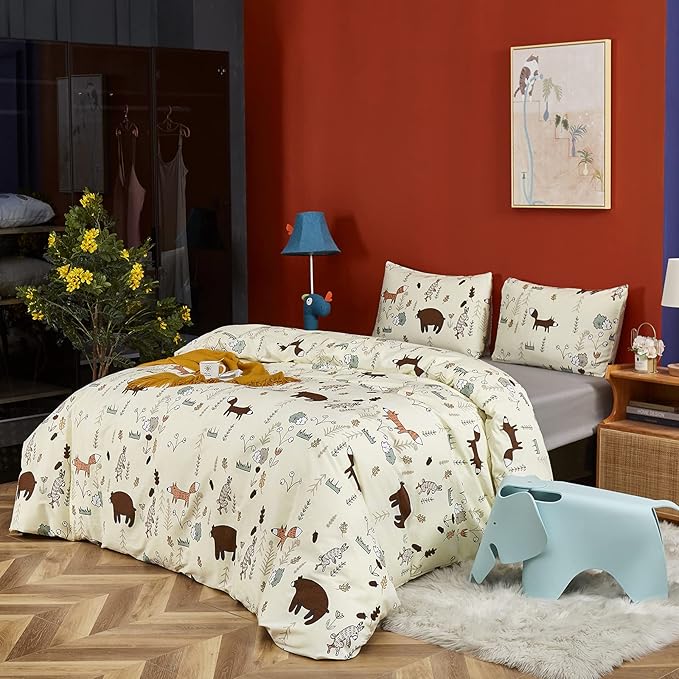 CLOTHKNOW Kids Twin Comforter Set Yellow Animal Bedding Comforter Sets Soft Cartoon Comforter Fox Rabbit Beige Bedding with 2 x Pillow Cases