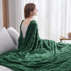 NEWCOSPLAY Super Soft Queen Blanket Dark Green Premium Silky Flannel Fleece 3D Checkered Lightweight Bed Blanket All Season Use (Dark Green Checkered, Queen(90"x90"))