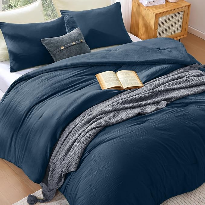 WRENSONGE Queen Comforter Sets - 3 Pieces Prewashed Serenity Blue Comforter Soft Lightweight for All Seasons,Down Alternative Comforters Queen Size with 2 Pillow Shams