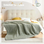 YJLMLY Chunky Knit Throw Blanket,60x80 Inch Heavy 6.8lbs, Hand Knit Chenille Couch Blanket, Soft Cable Knit Gift for Women Mom Wife, Modern Home Decor