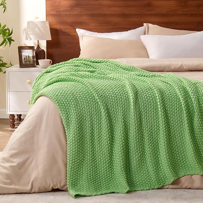 BEDELITE Green Throw Blanket Chunky Cable Knit Cozy Blanket for Couch,Super Soft Woven Blanket for Room Decor,50"x60"