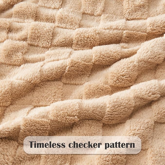 NEWCOSPLAY Super Soft Throw Blanket Brown Premium Silky Flannel Fleece 3D Checkered Lightweight Bed Blanket All Season Use (Brown Checkered, Throw(50"x70"))