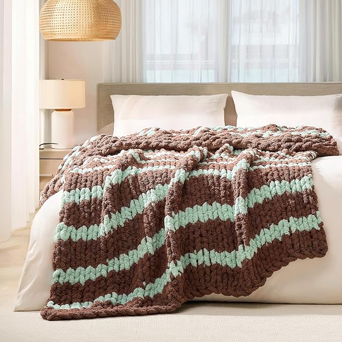 L'AGRATY Chunky Knit Blanket Throw: 50''x60'' Chenille Chunky Knitted Throw Blankets for Bed Couch - Handmade Thick Cable Knit Blanket - Large Crochet Rope Blankets for Home Decor