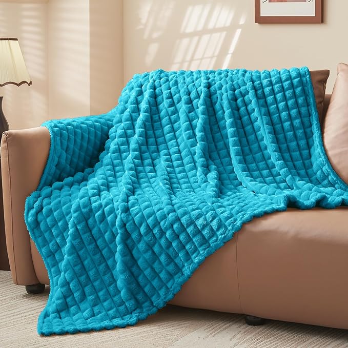 BEDELITE Teal Throw Blanket Twin Size for Bed- Super Soft and Warm 3D Checkered Fluffy Fuzzy Fleece Blanket, Luxurious Plush Cozy Blanket for Room Decor Fall and Winter, 60x80 inches