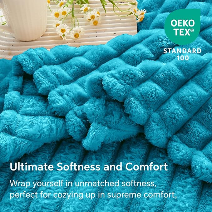 BEDELITE Teal Throw Blanket for Couch and Bed- Super Soft and Warm 3D Checkered Fluffy Fuzzy Fleece Blanket, Luxurious Plush Cozy Blanket for Room Decor Fall and Winter, 50x60 inches