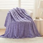 NEWCOSPLAY Super Soft King Blanket Lavender Premium Silky Flannel Fleece 3D Heart Checkered Lightweight Bed Blanket All Season Use (Lavender Heart, King(90"x110"))
